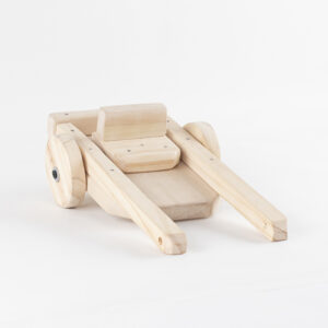 Kit de carpintería para armar una carreta de madera